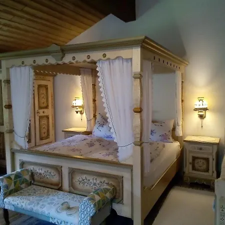 شقة Schwarzwald - Appartments تيتيسي نيوستادت