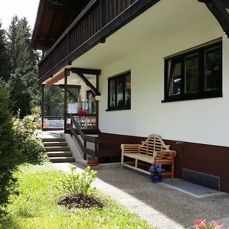 شقة Schwarzwald - Appartments *