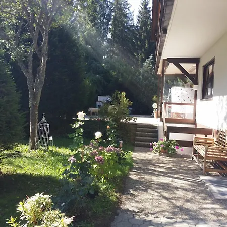 شقة Schwarzwald - Appartments تيتيسي نيوستادت